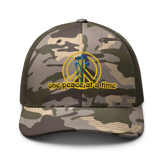 Camouflage trucker hat Flower Power