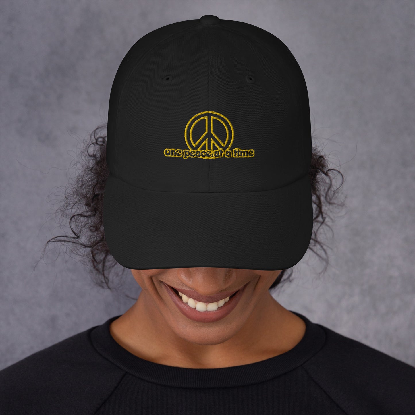 Dad hat Peace Symbol