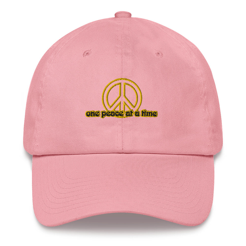 Dad hat Peace Symbol