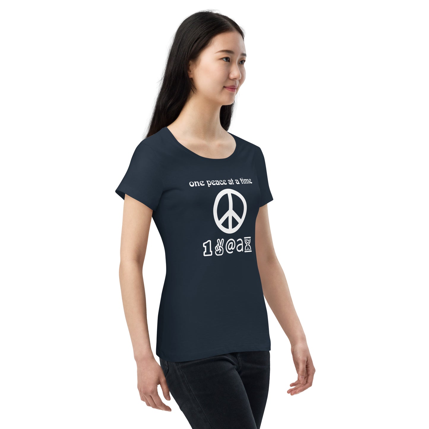 Women’s basic organic t-shirt